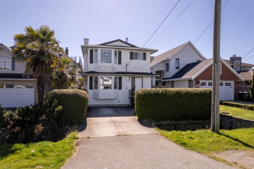 3588 Georgia Street, Richmond, BC - Outdoor With Facade
