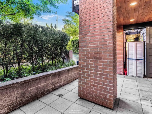 117-723 3Rd Street W, North Vancouver, BC - Outdoor With Exterior