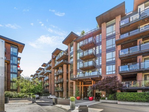 117-723 3Rd Street W, North Vancouver, BC - Outdoor With Facade