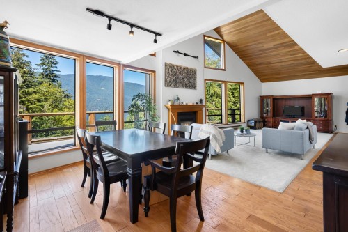 3456 Main Avenue, Belcarra, BC - Indoor