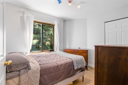 3456 Main Avenue, Belcarra, BC - Indoor Photo Showing Bedroom