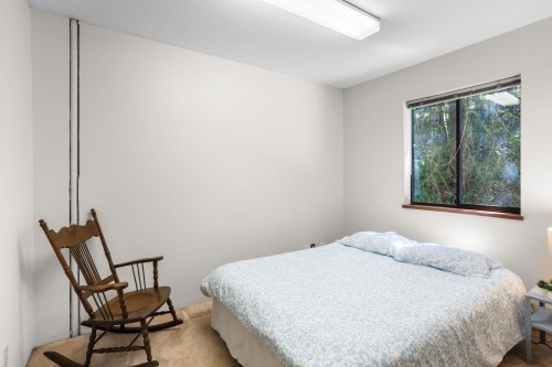 3456 Main Avenue, Belcarra, BC - Indoor Photo Showing Bedroom