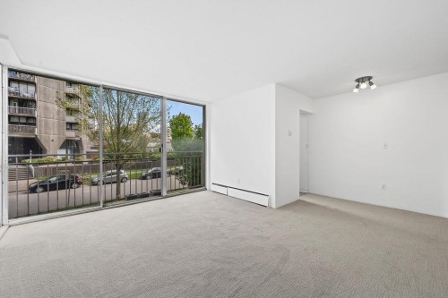 203-1250 Burnaby Street, Vancouver, BC -  Photo Showing Other Room