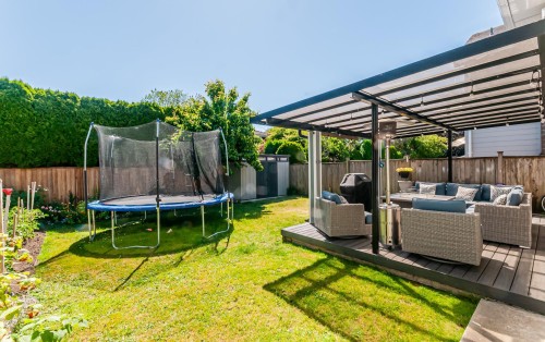 10280 Hollywell Drive, Richmond, BC - Outdoor With Backyard