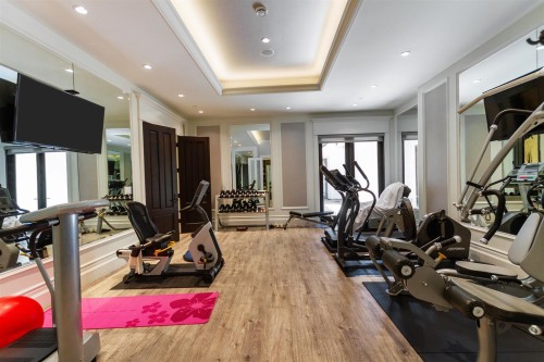 4768 4Th Avenue W, Vancouver, BC - Indoor Photo Showing Gym Room