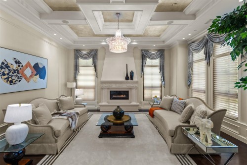 4768 4Th Avenue W, Vancouver, BC - Indoor Photo Showing Living Room With Fireplace