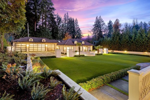 4768 4Th Avenue W, Vancouver, BC - Outdoor
