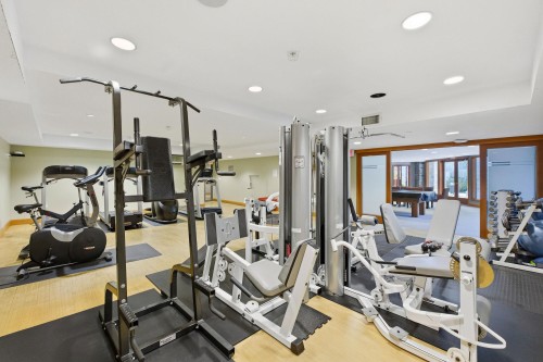 223-530 Raven Woods Drive, North Vancouver, BC - Indoor Photo Showing Gym Room