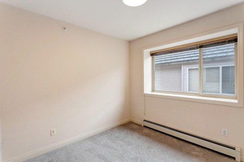 8468 Osler Street, Vancouver, BC - Indoor Photo Showing Other Room