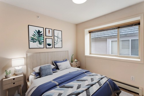 8468 Osler Street, Vancouver, BC - Indoor Photo Showing Bedroom