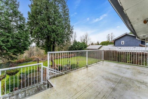 360 Keith Road, West Vancouver, BC - Outdoor With Exterior