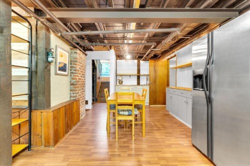 360 Keith Road, West Vancouver, BC - Indoor Photo Showing Basement