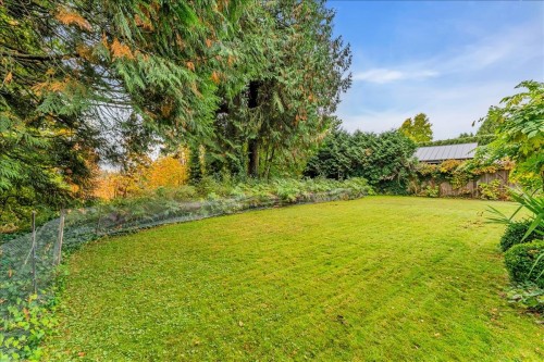 360 Keith Road, West Vancouver, BC - Outdoor