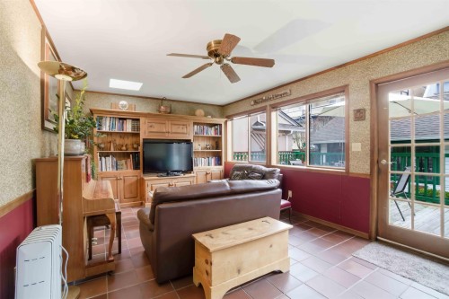 3580 Broadway Street, Richmond, BC - Indoor
