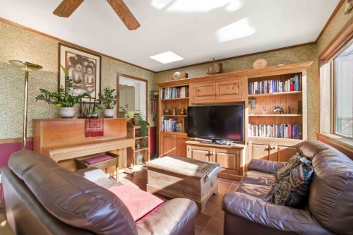 3580 Broadway Street, Richmond, BC - Indoor