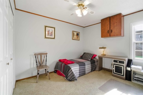 3580 Broadway Street, Richmond, BC - Indoor Photo Showing Bedroom