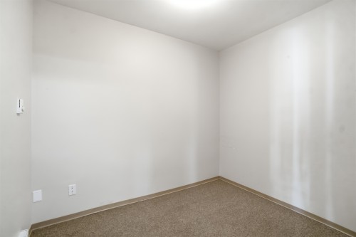 3580 Broadway Street, Richmond, BC - Indoor Photo Showing Other Room