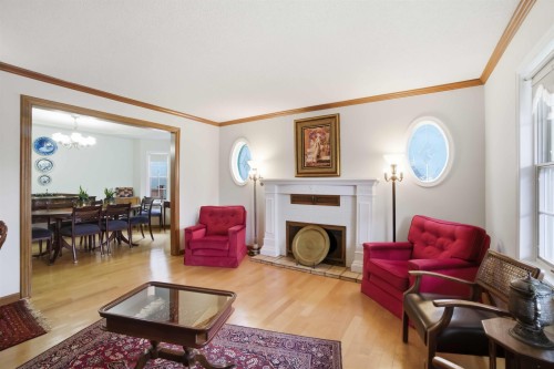 3580 Broadway Street, Richmond, BC - Indoor Photo Showing Living Room With Fireplace