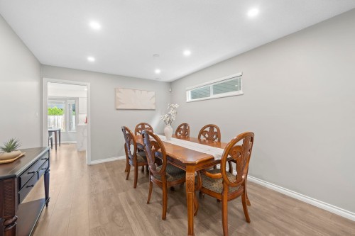 10540 Yarmish Drive, Richmond, BC - Indoor Photo Showing Dining Room