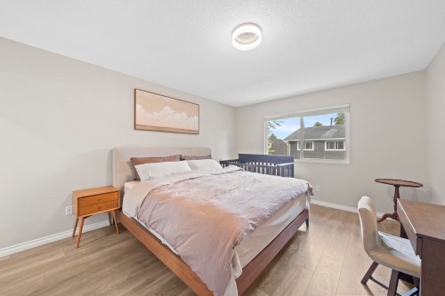 10540 Yarmish Drive, Richmond, BC - Indoor Photo Showing Bedroom