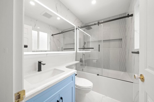 10540 Yarmish Drive, Richmond, BC - Indoor Photo Showing Bathroom