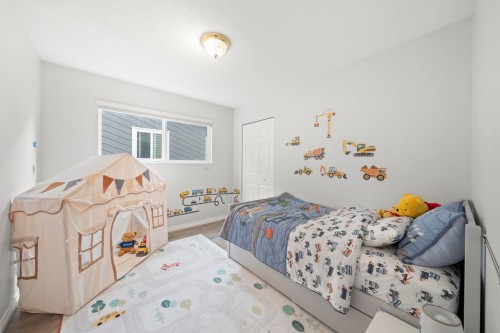 10540 Yarmish Drive, Richmond, BC - Indoor Photo Showing Bedroom