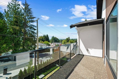 812 Montroyal Boulevard, North Vancouver, BC - Outdoor With Exterior