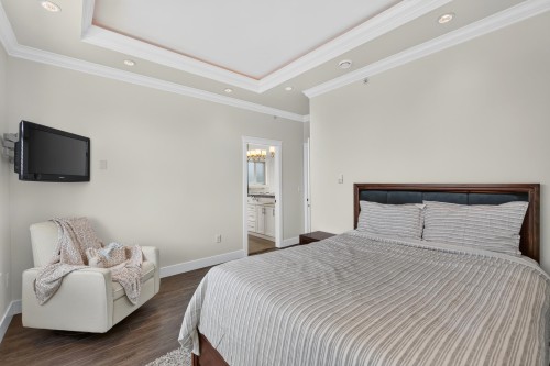 1010 55Th Avenue E, Vancouver, BC - Indoor Photo Showing Bedroom