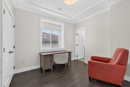 1010 55Th Avenue E, Vancouver, BC - Indoor