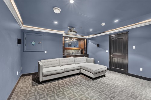 1010 55Th Avenue E, Vancouver, BC - Indoor