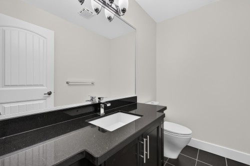 1010 55Th Avenue E, Vancouver, BC - Indoor Photo Showing Bathroom