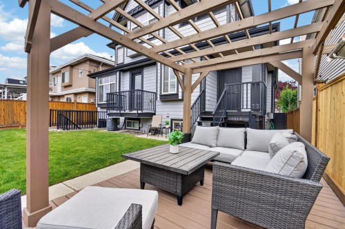 1010 55Th Avenue E, Vancouver, BC - Outdoor With Deck Patio Veranda