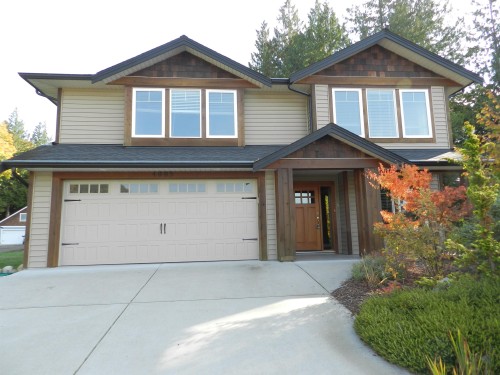 4995 Bay Road, Sechelt, BC - Outdoor
