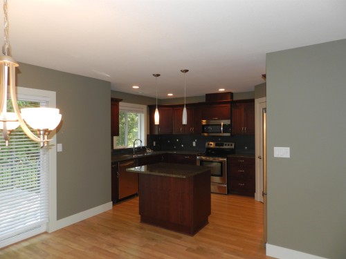 4995 Bay Road, Sechelt, BC - Indoor Photo Showing Kitchen