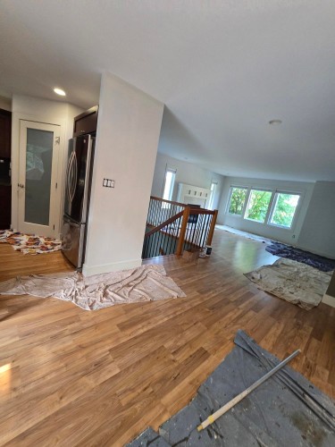 4995 Bay Road, Sechelt, BC - Indoor