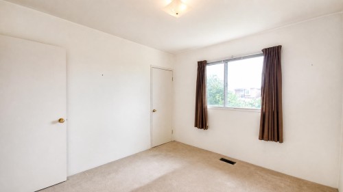 2748 6Th Avenue E, Vancouver, BC - Indoor Photo Showing Other Room