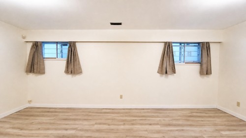 2748 6Th Avenue E, Vancouver, BC - Indoor Photo Showing Other Room