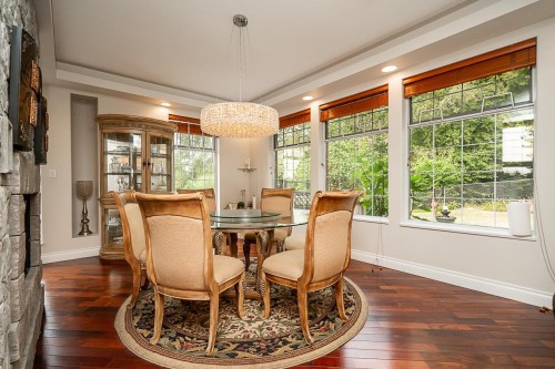1496 Johnson Street, Coquitlam, BC - Indoor Photo Showing Dining Room