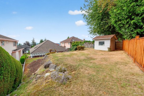 38 Timbercrest Drive, Port Moody, BC - Outdoor