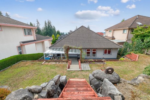 38 Timbercrest Drive, Port Moody, BC - Outdoor