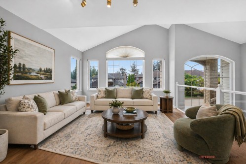 38 Timbercrest Drive, Port Moody, BC - Indoor Photo Showing Living Room