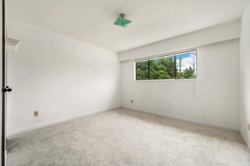 2539 34Th Avenue E, Vancouver, BC - Indoor Photo Showing Other Room