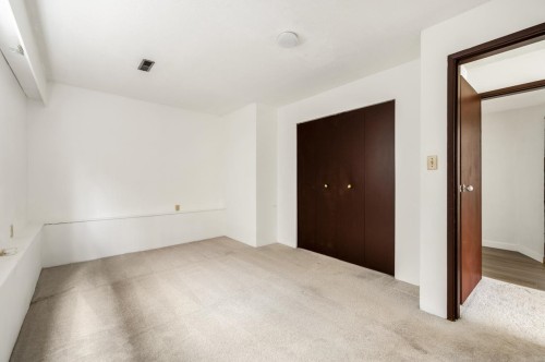2539 34Th Avenue E, Vancouver, BC - Indoor Photo Showing Other Room