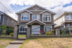 3796 Price Street  Burnaby, BC V5G 2K8