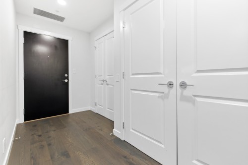 1908-3487 Binning Road, Vancouver, BC - Indoor Photo Showing Other Room