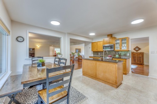 1227 Ioco Road, Port Moody, BC - Indoor