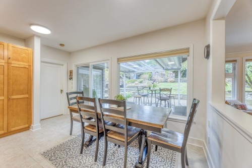 1227 Ioco Road, Port Moody, BC - Indoor Photo Showing Dining Room