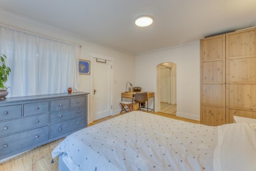 1227 Ioco Road, Port Moody, BC - Indoor Photo Showing Bedroom