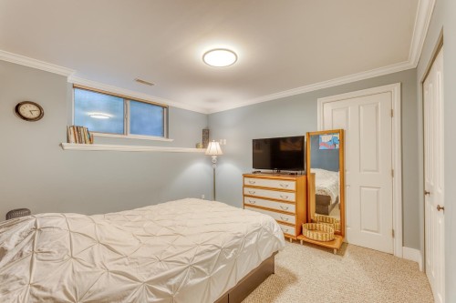 1227 Ioco Road, Port Moody, BC - Indoor Photo Showing Bedroom