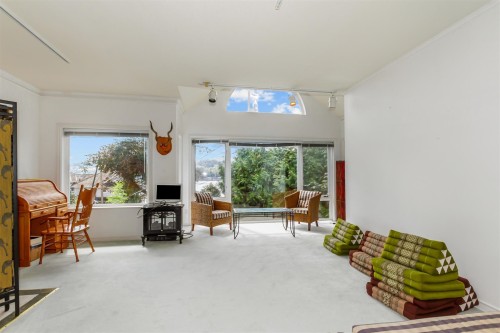 1650 Ioco Road, Port Moody, BC - Indoor